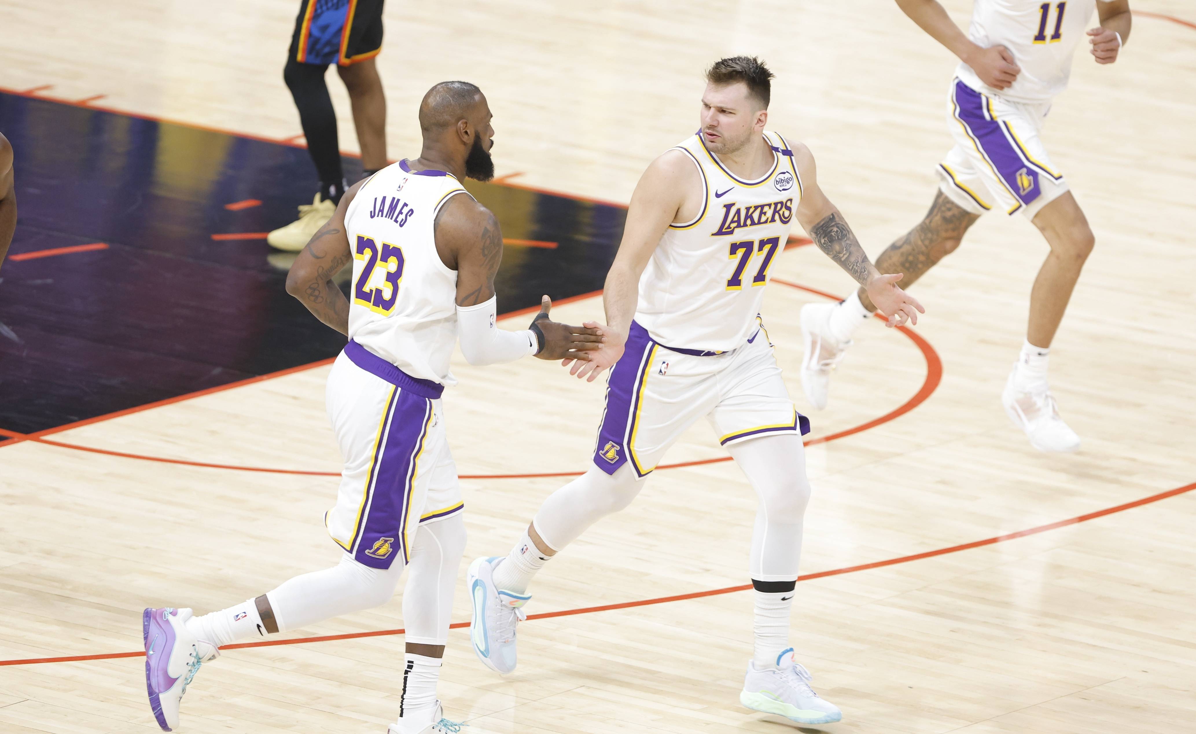 ESPN构想惊天四方交易:勇士得到字母哥追梦去湖人(nba字母哥四弟)